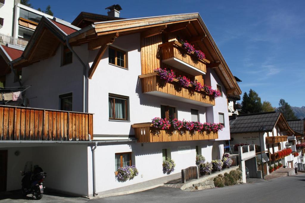 Landhaus Flunger St. Anton am Arlberg Eksteriør bilde