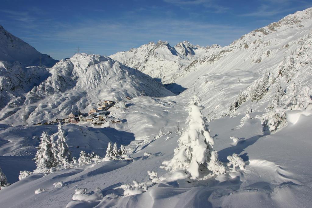 Landhaus Flunger St. Anton am Arlberg Eksteriør bilde