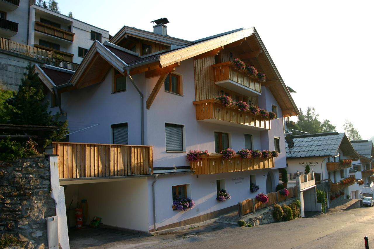 Landhaus Flunger St. Anton am Arlberg Eksteriør bilde
